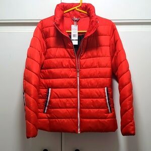 NWT Women's Red Quilted Puffer Jacket Lightweight Long-Sleeve